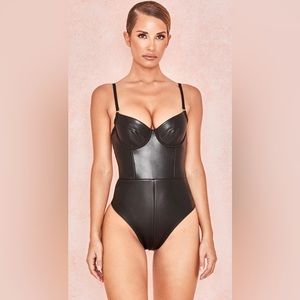NWT HOUSE OF CB Black Matte Vegan Leather Backless Bodysuit Size Small 4-6